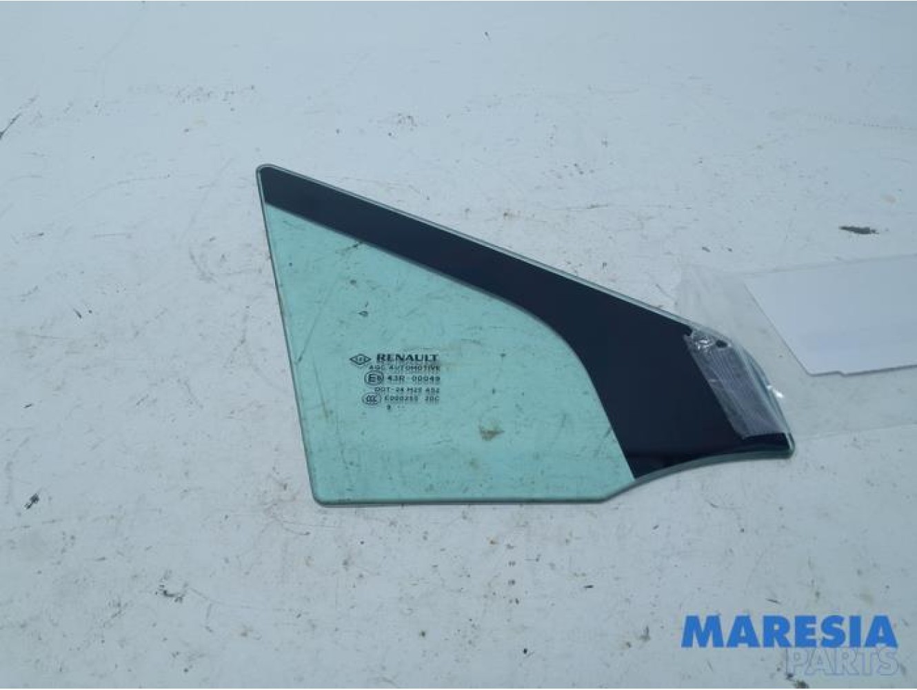 Renault - Scenic - Dreieckfenster rechts vorne