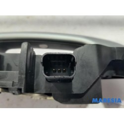 Renault - Scenic - Front door handle 4-door, right