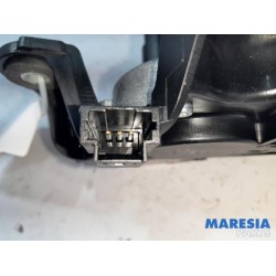 Renault - Scenic - Scheibenwischermotor hinten