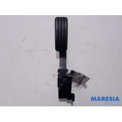 Renault - Scenic - Throttle pedal position sensor