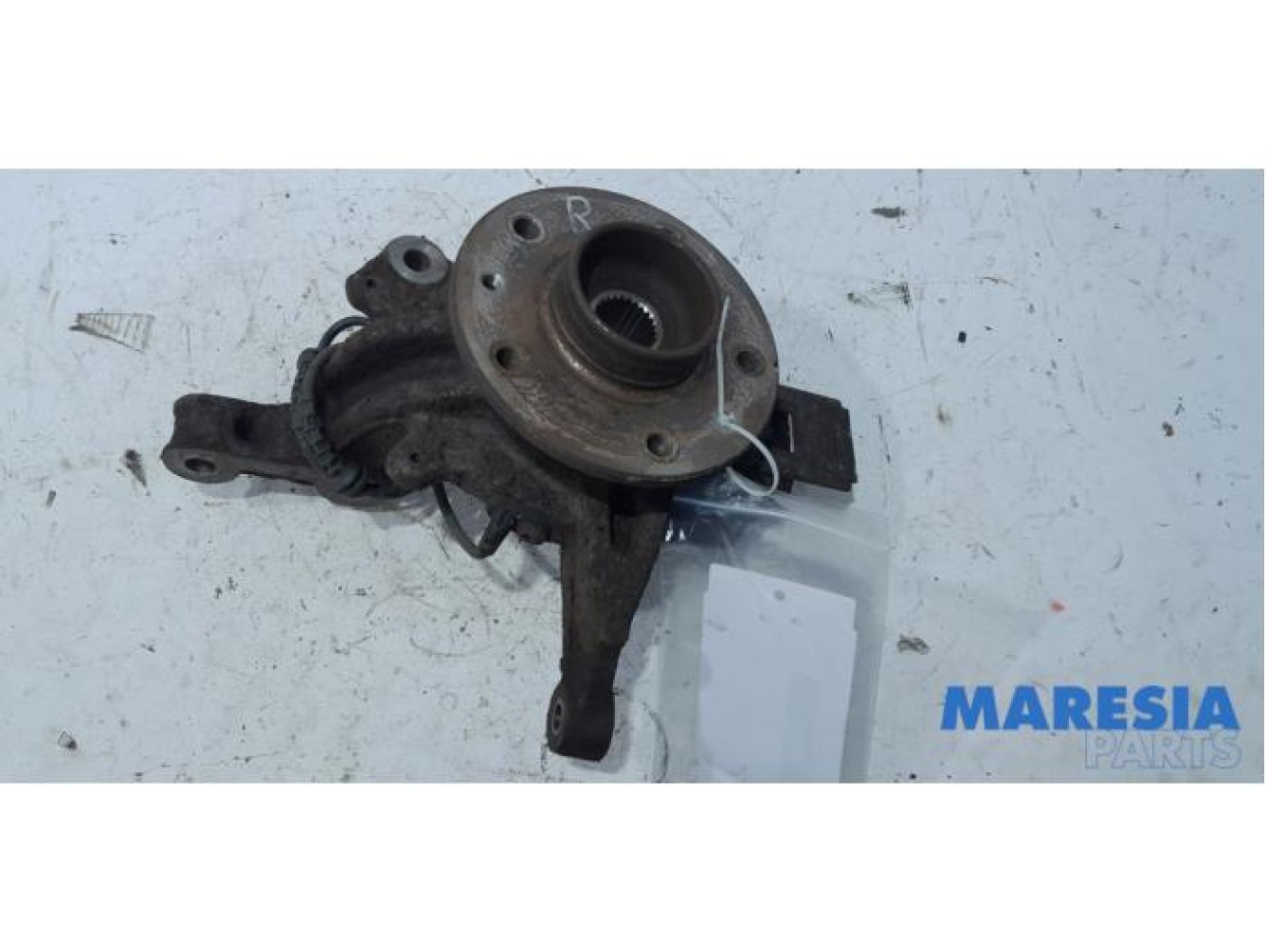 Renault - Scenic - Knuckle, front right