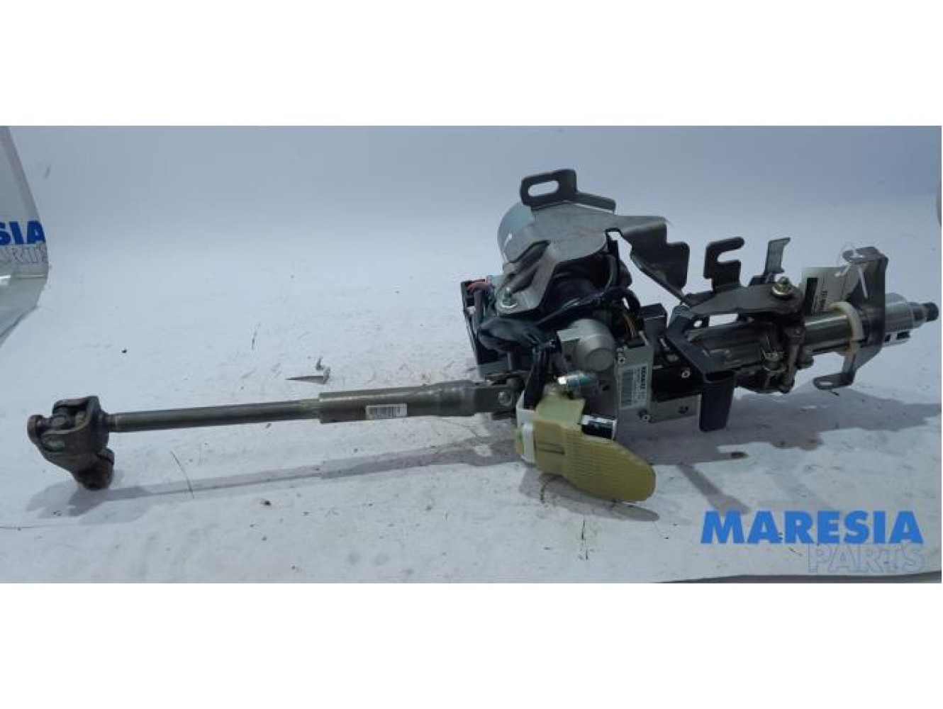 Renault - Scenic - Steering column housing