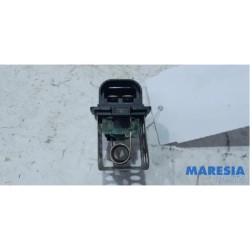Renault - Scenic - Cooling fan resistor