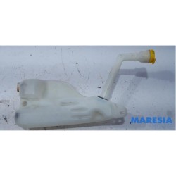 Renault - Scenic - Front windscreen washer reservoir