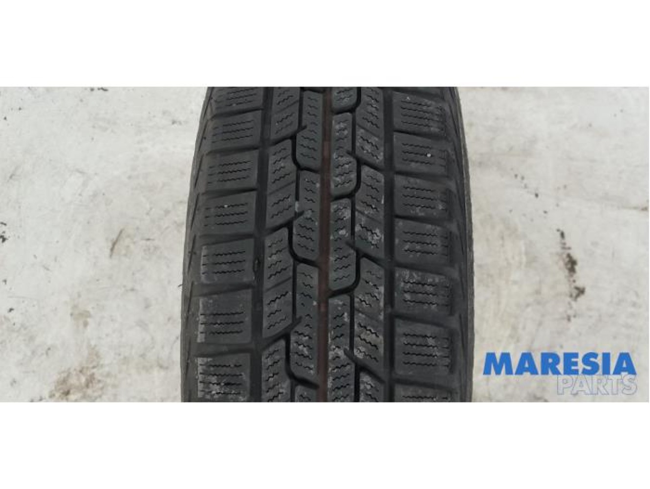 Renault - Clio - Tyre