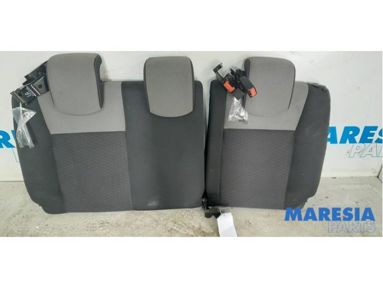 Renault - Clio - Banquette arrière