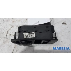 Alfa Romeo - Mito - Multi-functional window switch