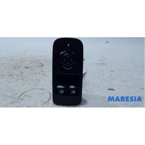 Alfa Romeo - Mito - Multi-functional window switch