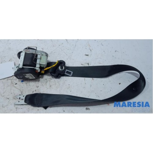 Alfa Romeo - Mito - Front seatbelt, left