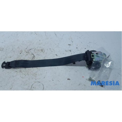 Alfa Romeo - Mito - Sicherheitsgurt links hinten