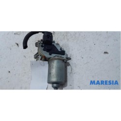 Alfa Romeo - Mito - Front wiper motor