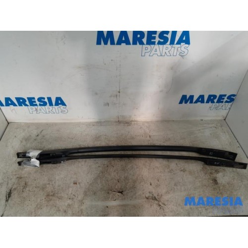 Renault - Clio - Kit rails de toit