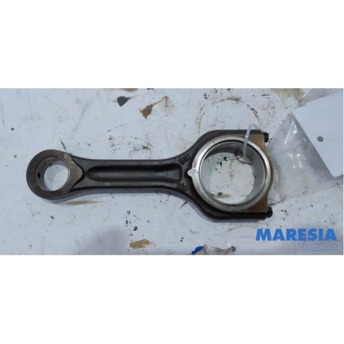 Peugeot - 5008 - Connecting rod