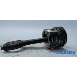 Peugeot - 5008 - Piston