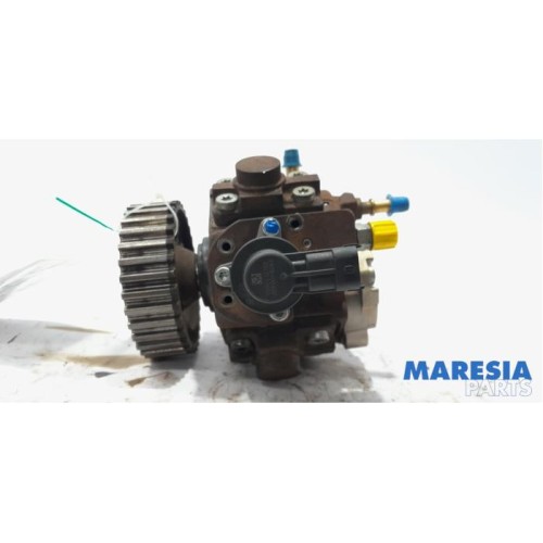 Peugeot - 5008 - Kraftstoffpumpe Mechanisch