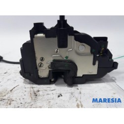 Renault - Clio - Door lock mechanism 4-door, front left