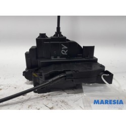 Renault - Clio - Front door lock mechanism 4-door, right