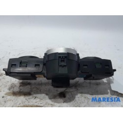 Renault - Clio - Panneau de commandes chauffage