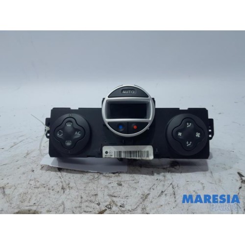 Renault - Clio - Heater control panel