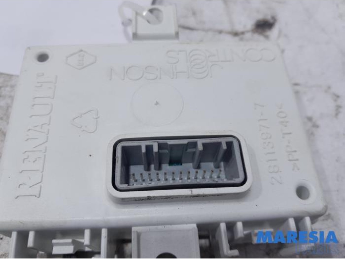 Renault - Clio - Navigation Modul