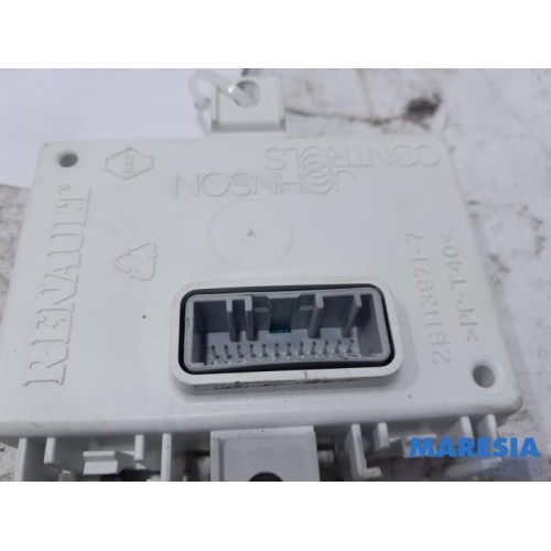 Renault - Clio - Navigatie Module
