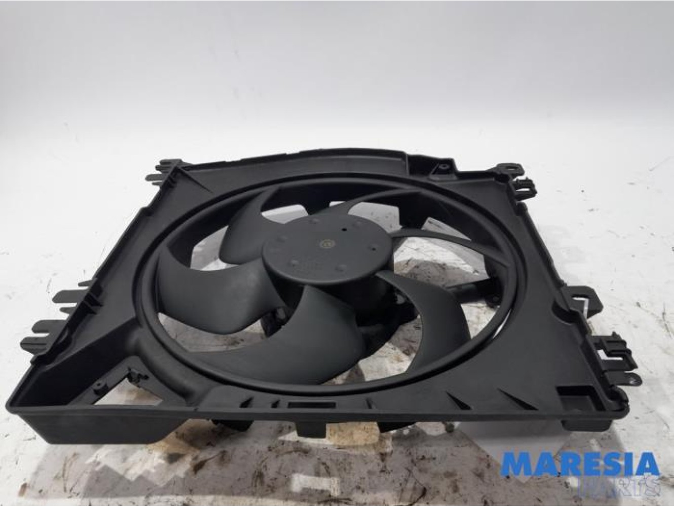 Renault - Clio - Kühlgebläse Motor