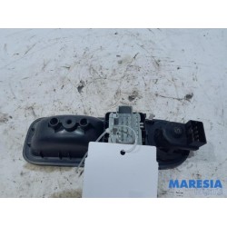 Renault - Clio - Multi-functional window switch