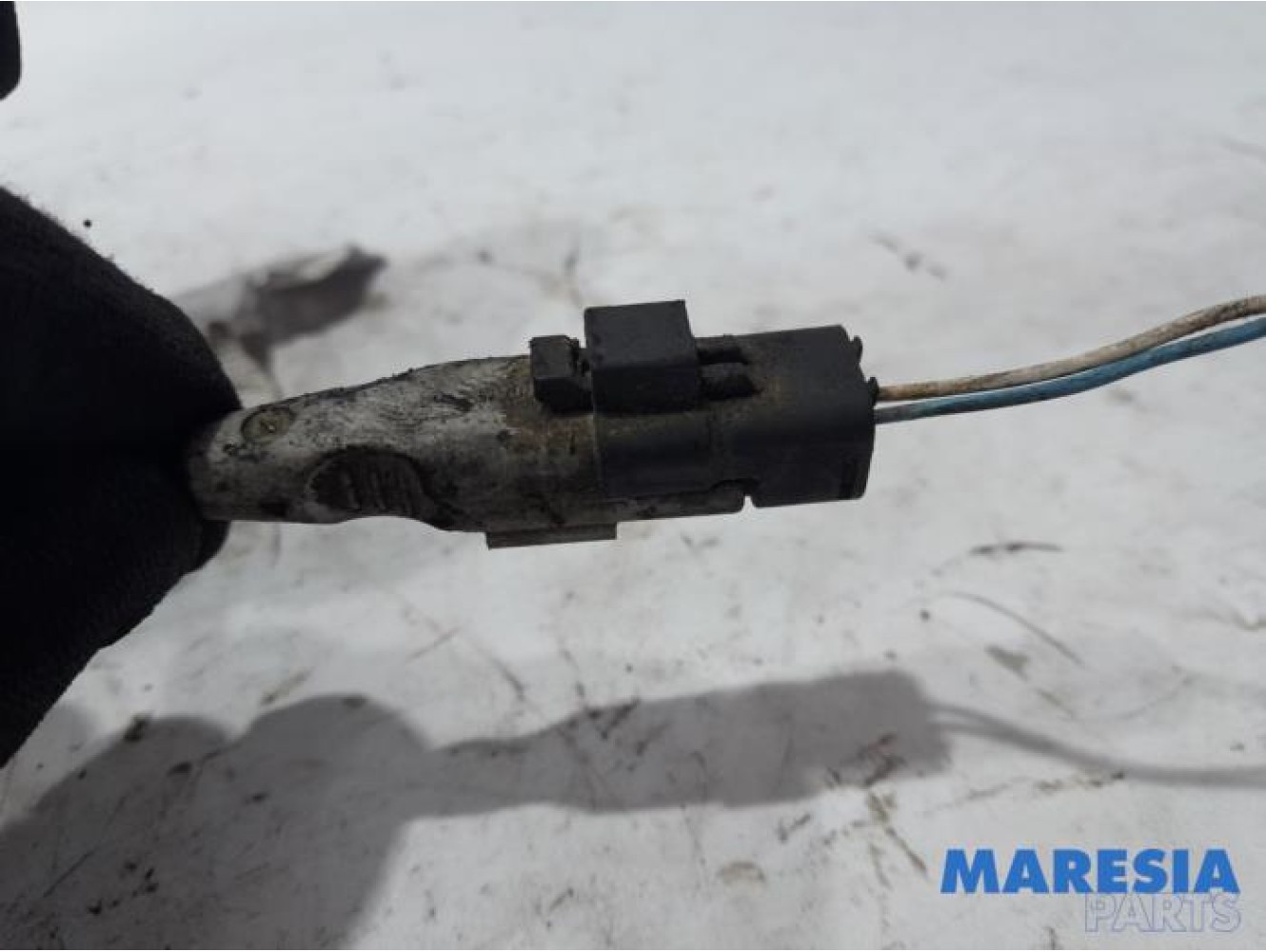 Peugeot - Expert - Achsschenkel links vorne