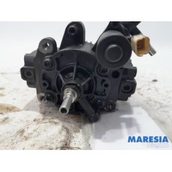Renault - Megane - Brandstofpomp Mechanisch