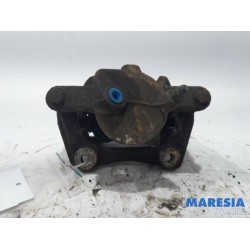 Renault - Clio - Front brake calliper, right