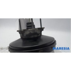 Renault - Clio - Brake servo