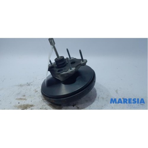 Renault - Clio - Brake servo