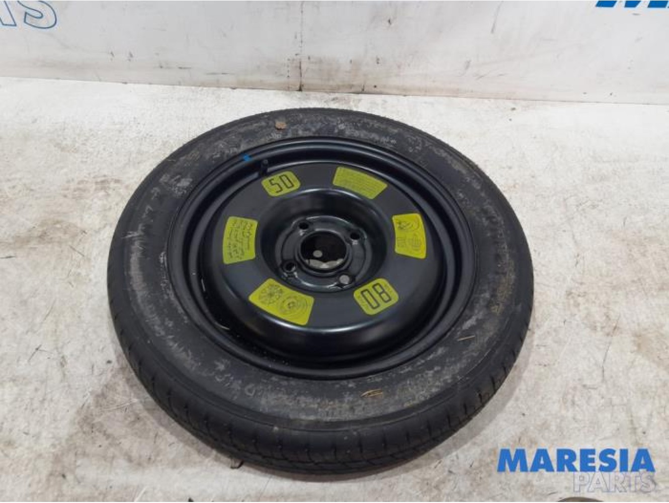 Citroen - C3 - Krikset + reservewiel