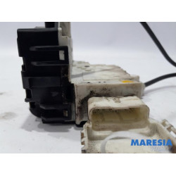 Peugeot - Expert - Minibus/van rear door lock mechanism