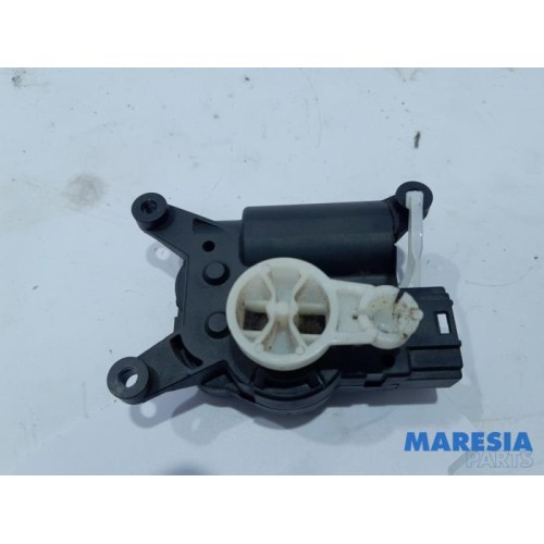 Peugeot - Expert - Heater valve motor