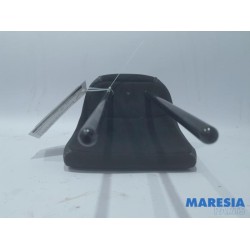 Citroen - C3 - Headrest