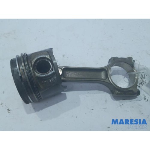 Renault - Megane - Piston