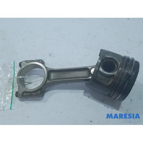 Renault - Megane - Piston
