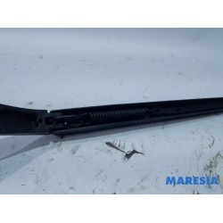 Citroen - C3 - Front wiper arm