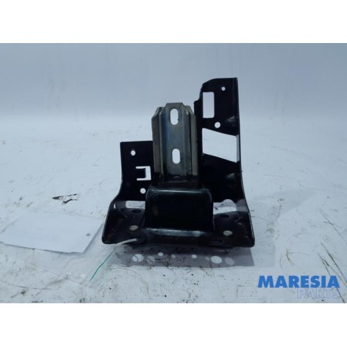 Citroen - C3 - Gearbox mount