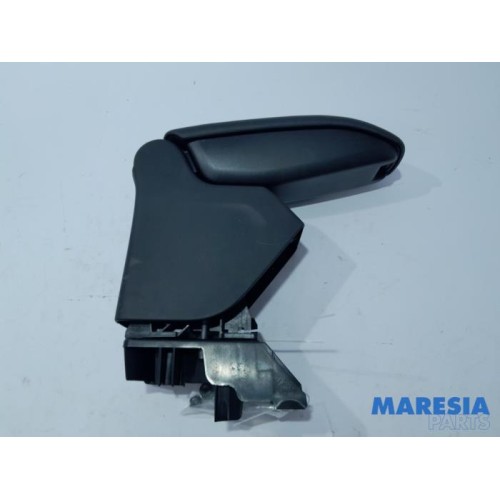 Citroen - C3 - Armrest