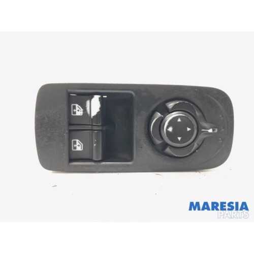 Alfa Romeo - Mito - Multi-functional window switch