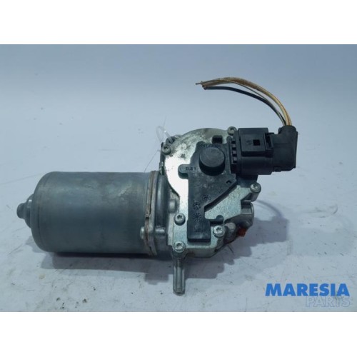 Alfa Romeo - Mito - Front wiper motor