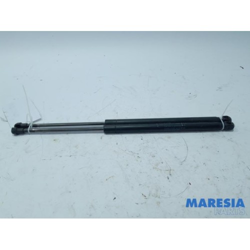 Alfa Romeo - Mito - Set of tailgate gas struts