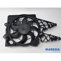 Fiat - Doblo - Fan motor