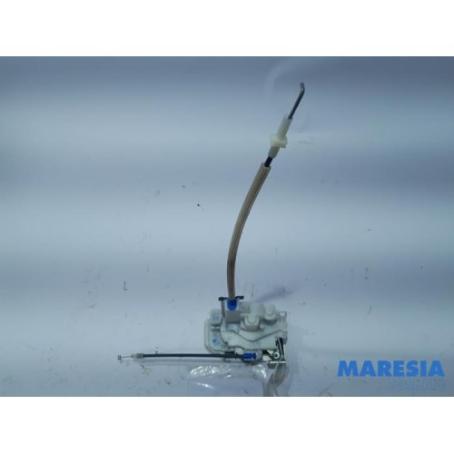 Fiat - Doblo - Door lock mechanism 2-door, right