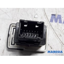Fiat - Doblo - AUX/USB aansluiting