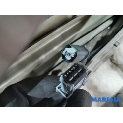 Peugeot - 208 - Portière 4portes avant droite