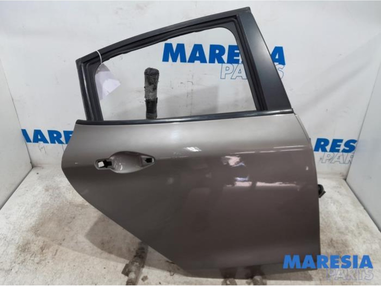 Peugeot - 208 - Tür 4-türig rechts hinten