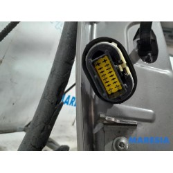 Peugeot - 208 - Tür 4-türig rechts hinten